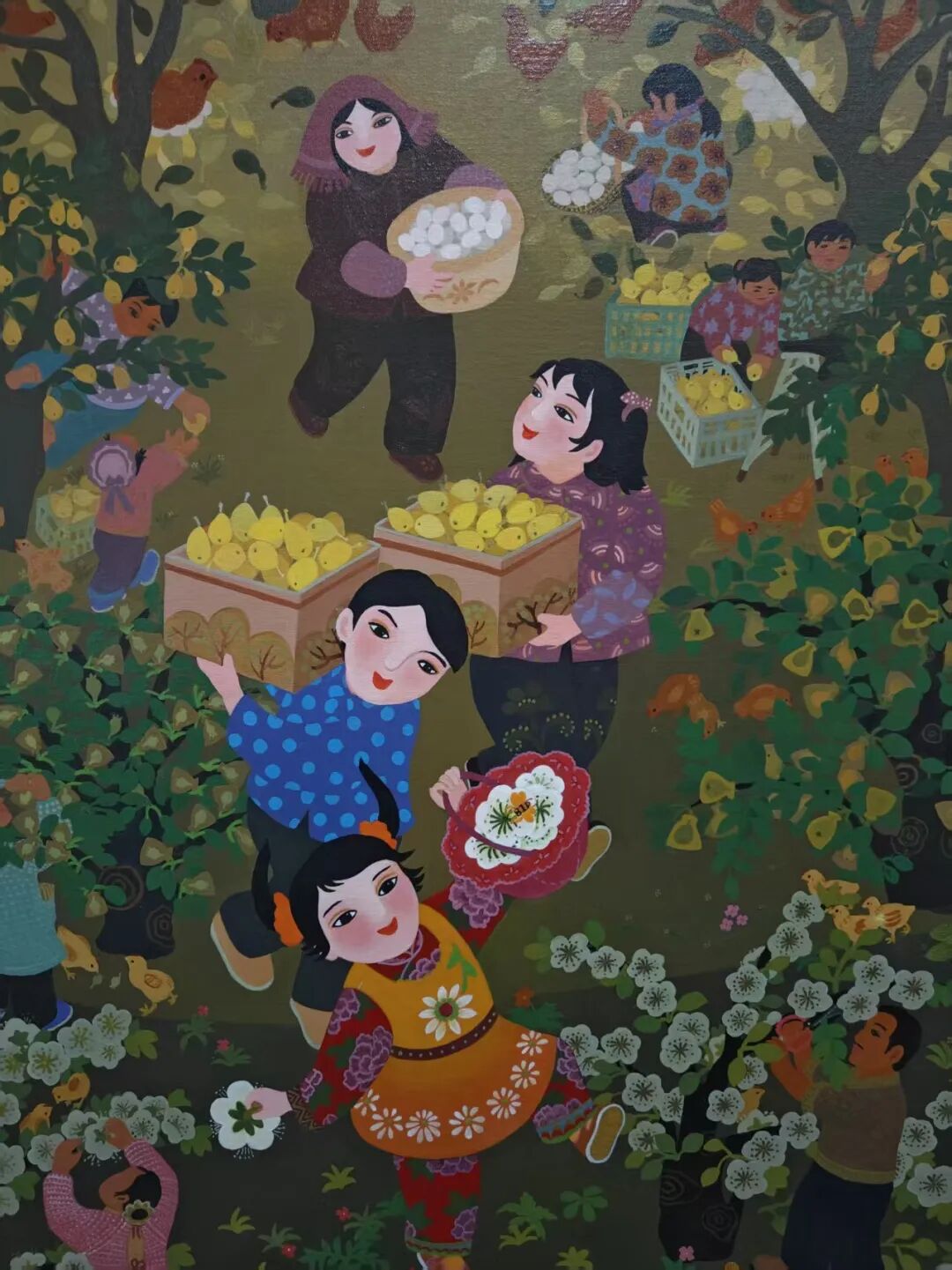 《梨园里的欢乐时光》——胡秀茹作品